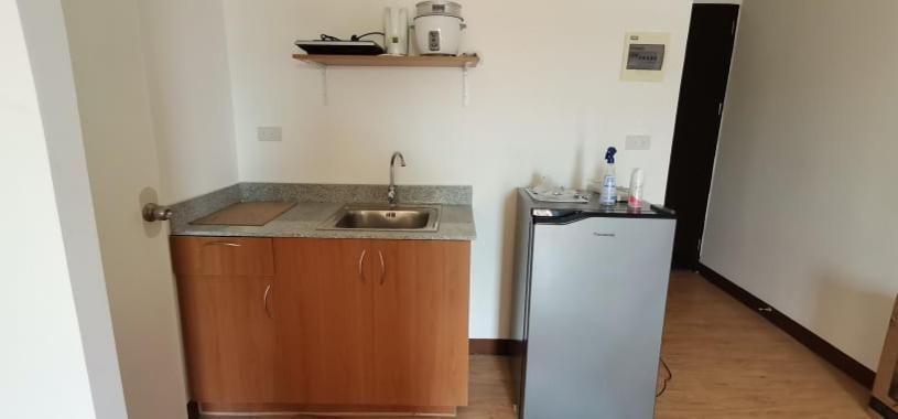 Huge Studio @ Arezzo Place Davao Condominium Bagian luar foto